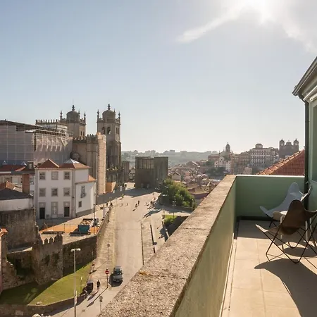 The Cathedral's Terrace Apartment *