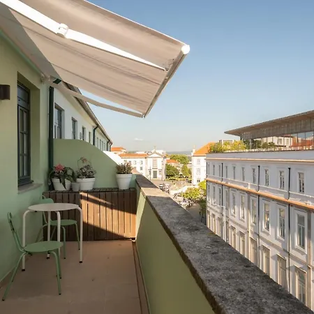The Cathedral's Terrace Apartment Porto