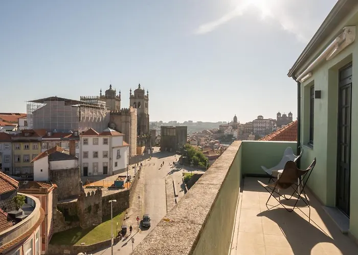 The Cathedral's Terrace Apartment *
