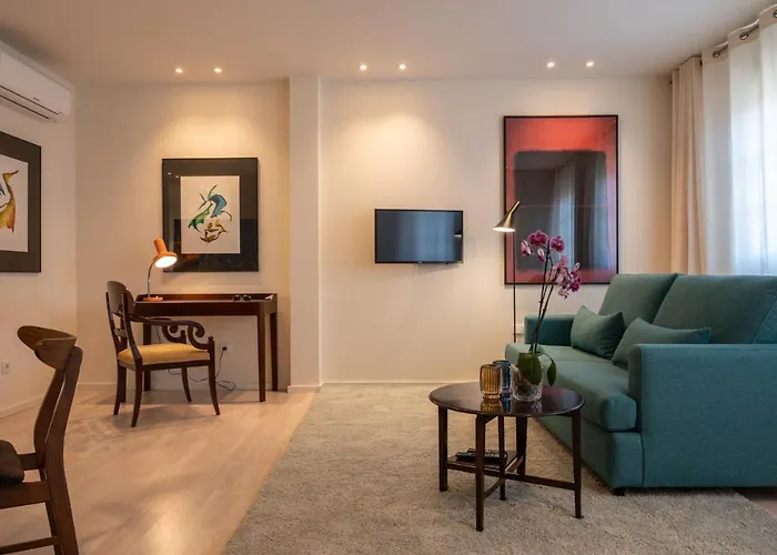 The Cathedral's Terrace Apartment Porto